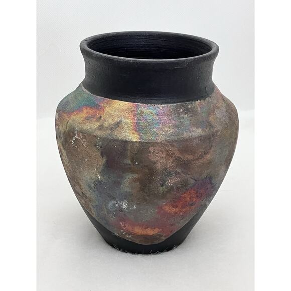 Studio Art Pottery Raku Vase Iridescent Oil Slick Colorful Signed 4.5" T - Picture 4 of 11